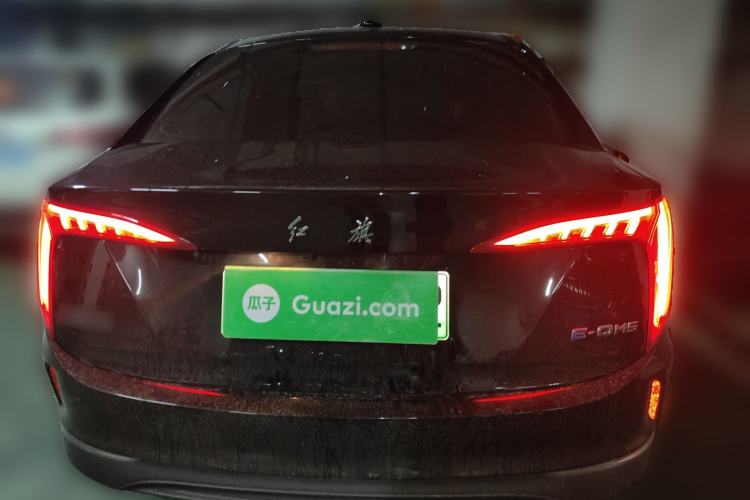 Used Hongqi E-QM5 2022 431 km Charge & Enjoy Edition