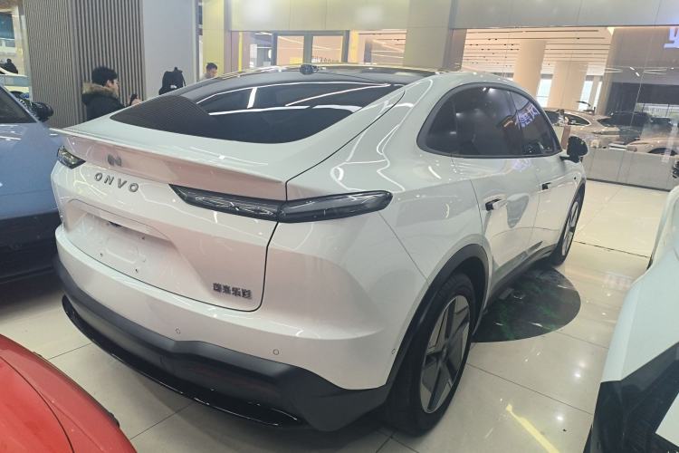 Used ONVO L60 2024 60 kWh Rear-Drive Version