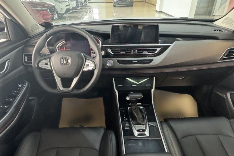 Used CHANGAN CS75 2021 Honor Million Edition 280T DCT Prestige Model Interior 1