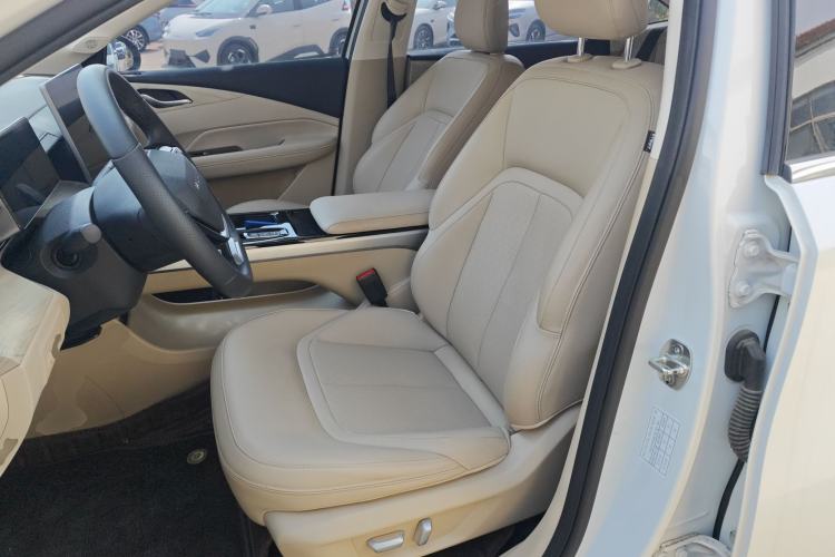 Used Wuling Xingguang 2024 Co-Creation Edition 510 Advanced Model Left Front Seat