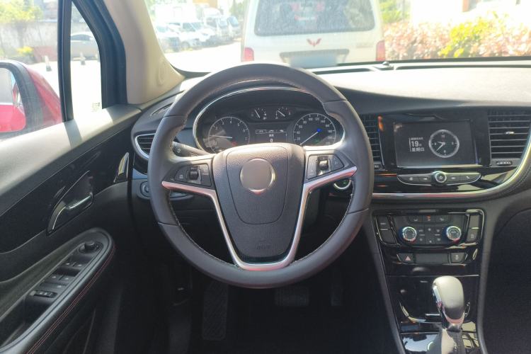 Used Buick Encore 2018 18T Automatic Two-Wheel Drive Urban Elite Model
