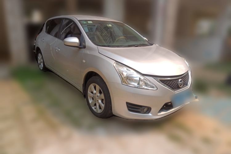 Used Nissan Tiida 2011 1.6L CVT Comfort Model Front Right 45 Deg