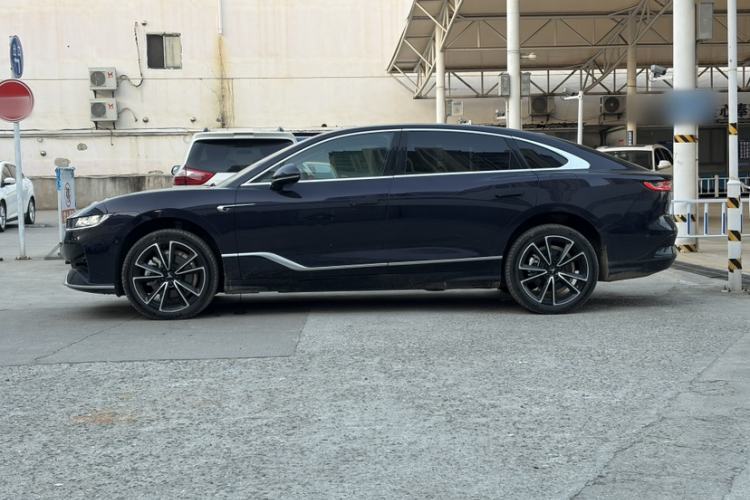 Used VOYAH PASSION 2024 PHEV Four-Wheel Drive Ultra-Long Range Flagship Model