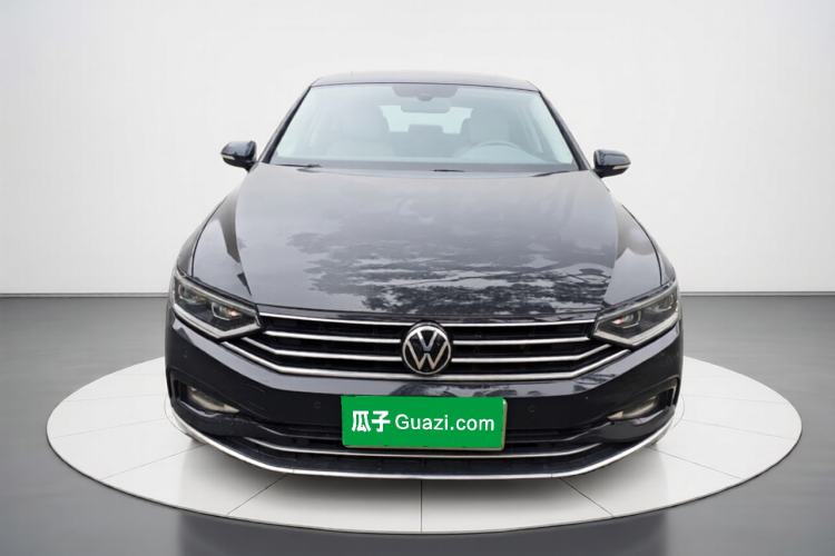 Used Volkswagen Magotan 2021 330TSI DSG 30th Anniversary Edition Exterior 1