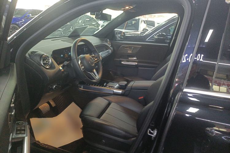 Used Mercedes-Benz GLB 2021 GLB 200 Fashion Model Left Front Seat