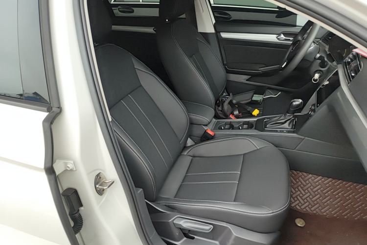 Used Volkswagen Lamando 2021 230TSI DSG Fashion Edition
