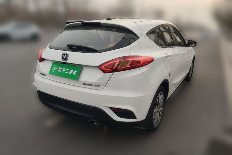 Used CHANGAN Eado 2015 1.6L Manual ZhiKu Model China V Standard
