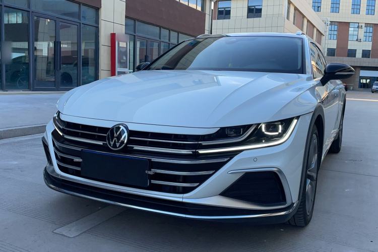 Used Volkswagen FAW-Volkswagen CC 2023 Hunting Vehicle 380TSI Hunter's Heart Edition