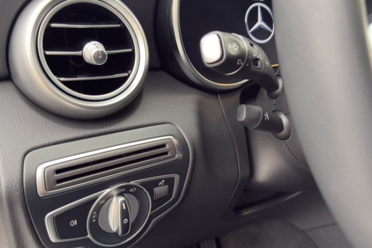 Used Mercedes-Benz GLC 2022 Refreshed GLC 300 L 4MATIC Dynamic Edition Prestige Version
