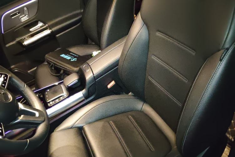 Used Mercedes-Benz GLA 2020 GLA 200 4MATIC Left Front Seat