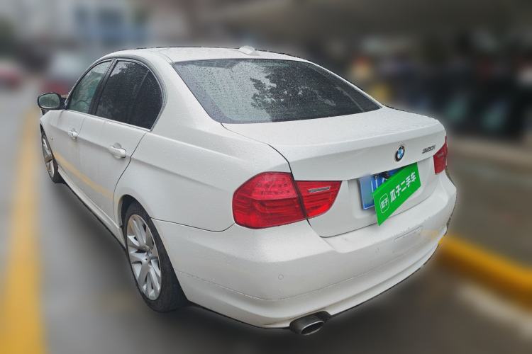 Used BMW 3 Series 2010 320i Luxury Model