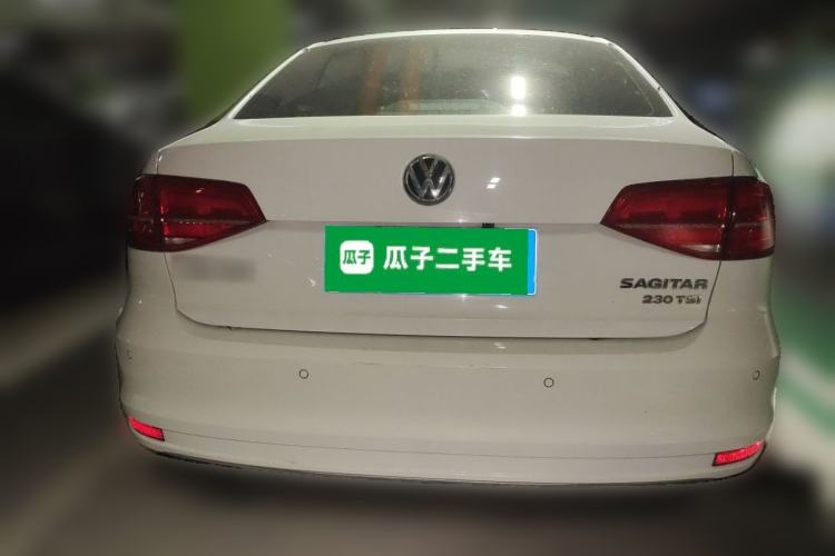 Used Volkswagen Sagitar 2017 230TSI Automatic Comfort Version