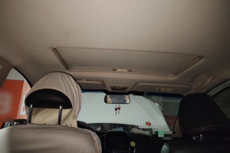 Used Baojun 560 2015 1.8L manual luxury version