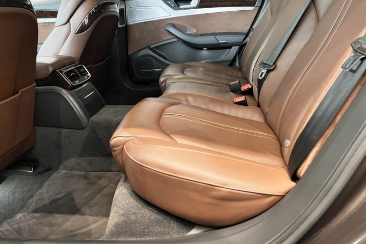 Used Audi A8 2016 A8L 45 TFSI quattro Luxury Edition Interior 10