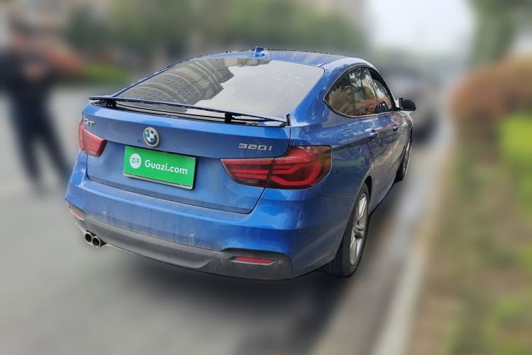 Used BMW 3 Series GT 2020 320i M Sport Package Rear Right 45 Deg