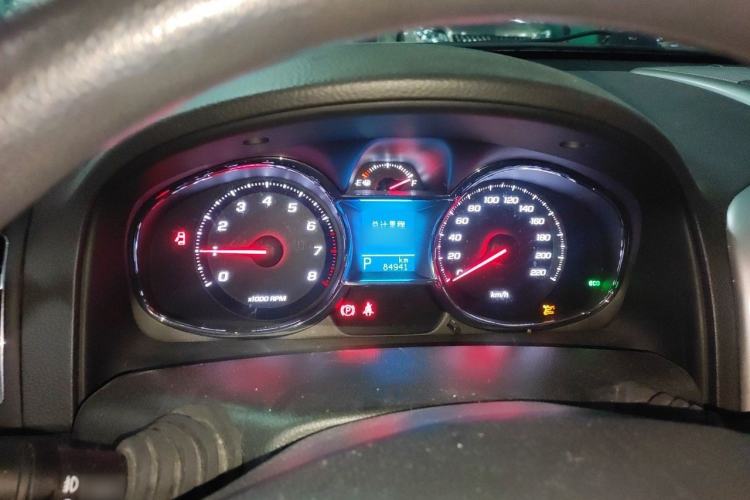 Used Chevrolet Captiva 2015 2.4L Two-Wheel Drive Urban Version 7 Seats
