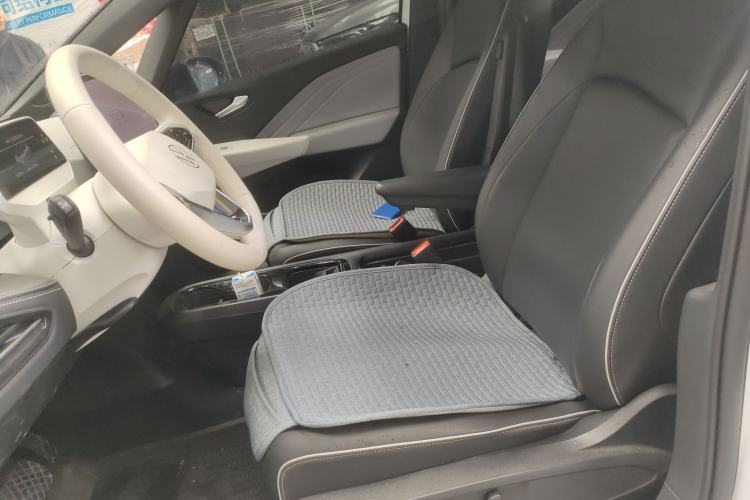 Used Volkswagen ID.3 2025 Smart Model Outstanding Oxygen Edition