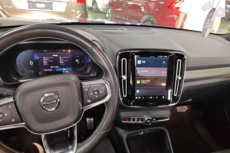 Used Volvo XC40 New Energy 2022 Four-Wheel-Drive High-Performance PRO Version