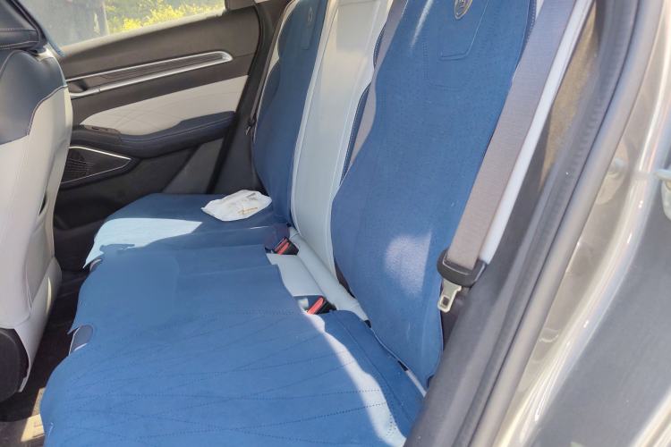 Used Geely Auto Emgrand 2022 4th Generation 1.5L CVT Flagship Model
