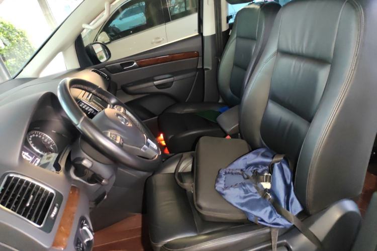 Used Volkswagen Sharan 2013 2.0 TSI Comfort Model
