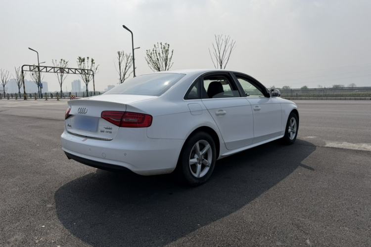 Used Audi A4L 2013 35 TFSI Automatic Standard Model
