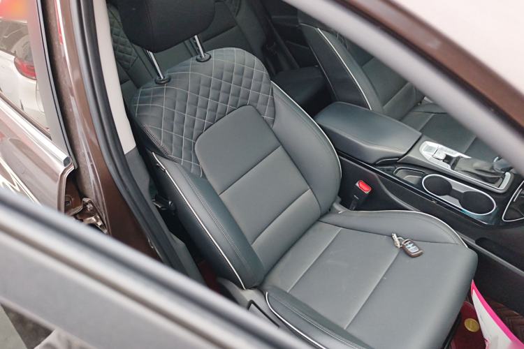 Used Hyundai Tucson 2020 280TGDi Two-Wheel-Drive GLS Fashion Edition China VI Standard
