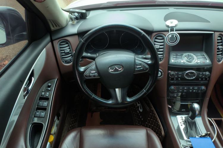 Used Infiniti QX50 2015 2.5L Enjoyment Edition