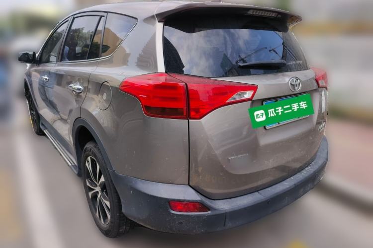 Used Toyota RAV4 2015 2.5L Automatic 4x4 Elite Edition
