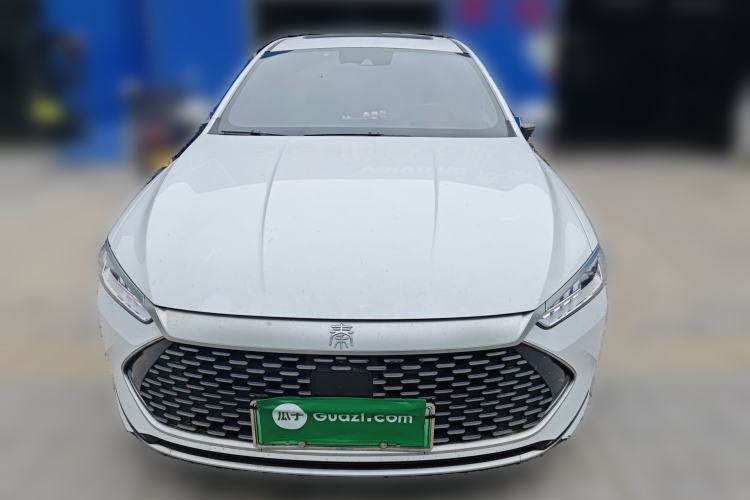 Used BYD Qin PLUS 2023 Champion Edition DM-i 120KM Excellence Model Front