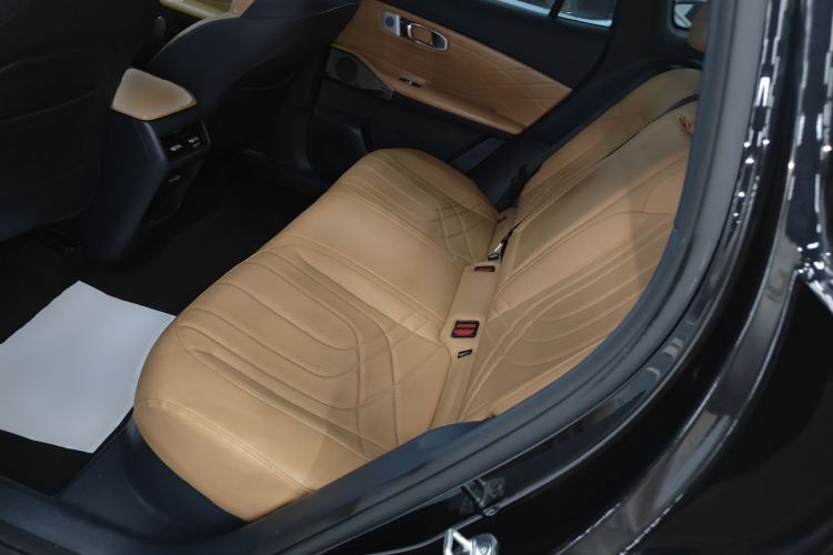 Used Geely Galaxy Xingjian 7 EM-i 2025 120km Exploration+ Version