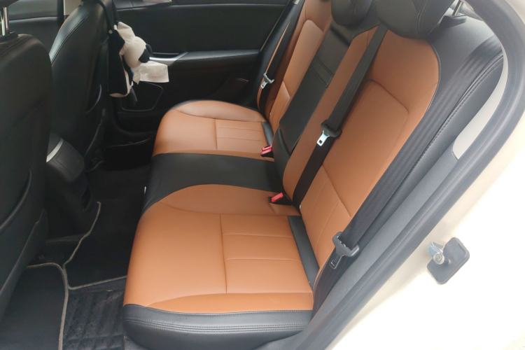 Used Roewe e550 2016 Deluxe Edition
