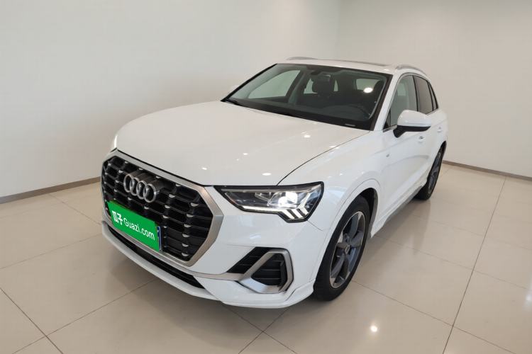 Used Audi Q3 2022 35 TFSI Fashion Dynamic Model