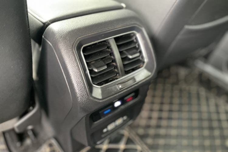 Used Volkswagen Tiguan L 2021 330TSI Automatic Two-Wheel Drive R-Line Enhanced Edition
