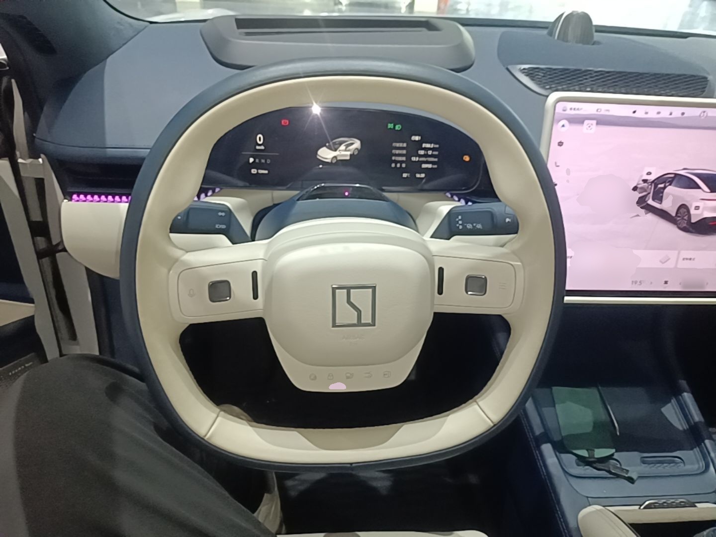 Zeekr 007 2024 Rear-Drive Intelligent Driving Version 100 kWh — снимка 13
