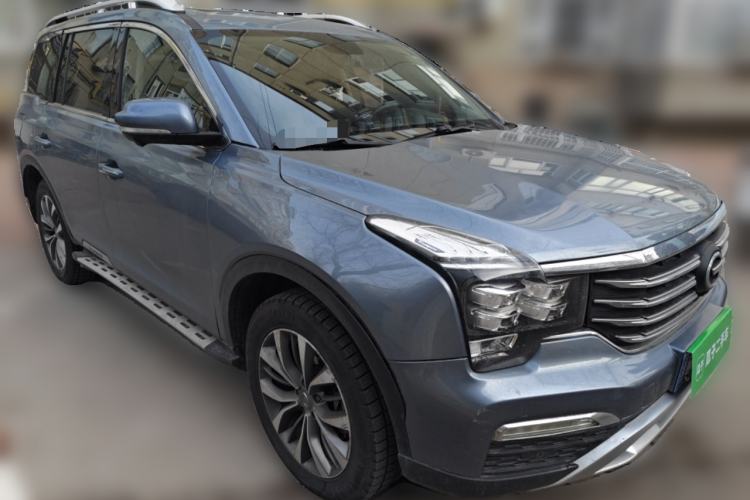 Used GAC Trumpchi GS8 2017 320T Two-Wheel Drive Luxury Smart Connectivity Version (7 Seats) Front Right 45 Deg