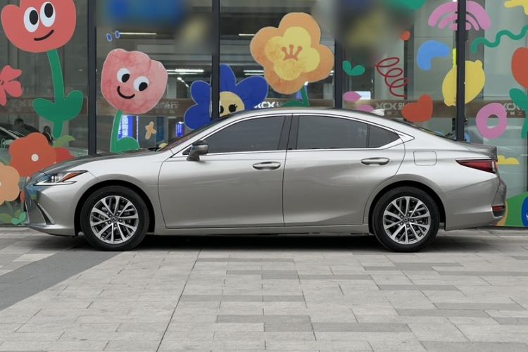 Used Lexus ES 2022 200 Excellence Edition