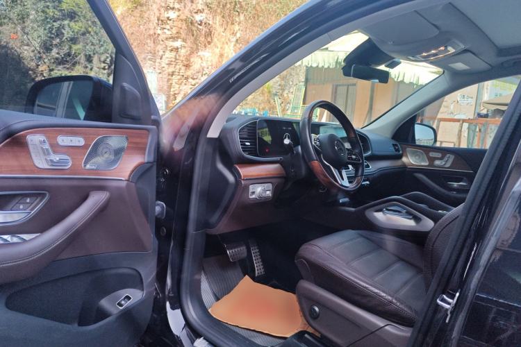 Used Mercedes-Benz GLS 2023 GLS 450 4MATIC Luxury Model Driver Seat