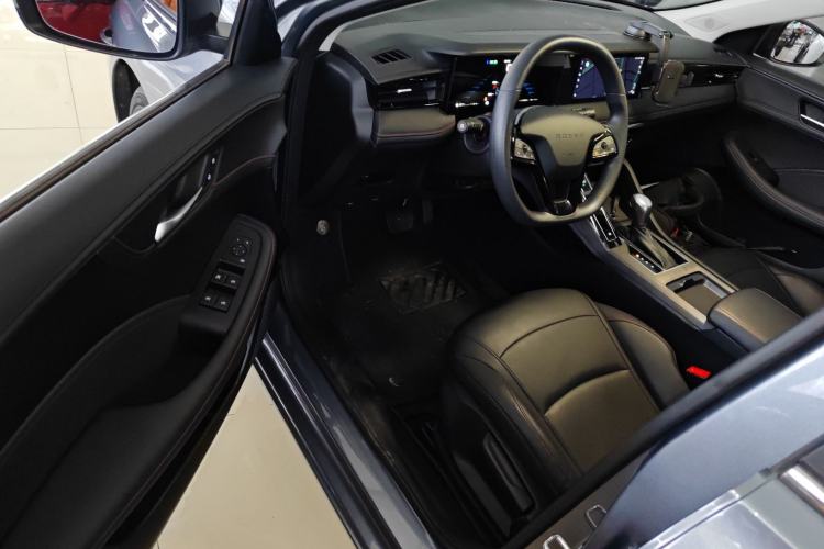 Used Roewe i5 2024 1.5L CVT Luxury Edition
