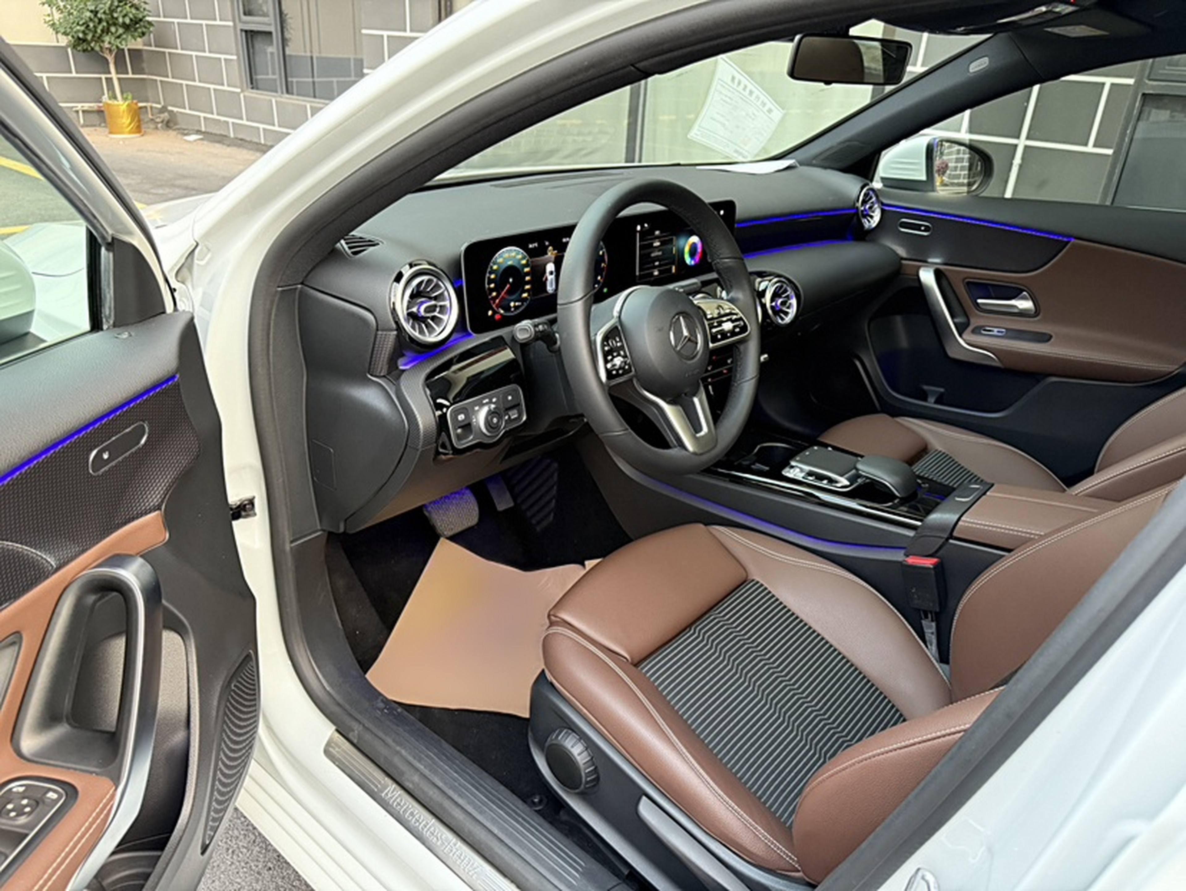 Avant de la voiture