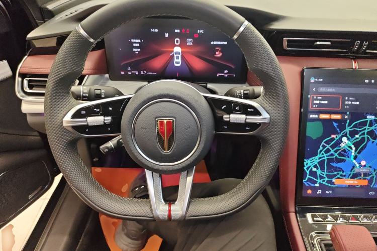 Used Hongqi H5 2025 2.0T Automatic Xuan Ying Edition
