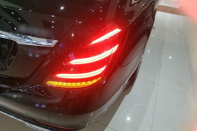 Used Mercedes-Benz S-Class 2019 S 320 L Prestige Edition Right Rear Taillight