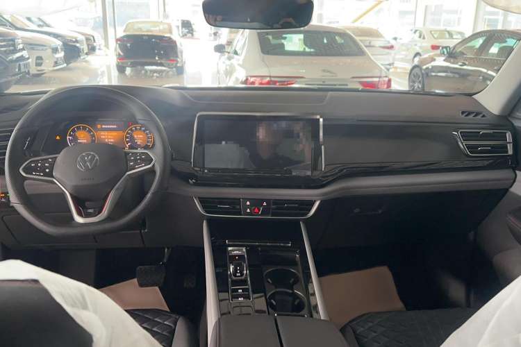 Used Volkswagen Teramont X 2023 Revised Version 330TSI Two-Wheel-Drive Luxury Edition
