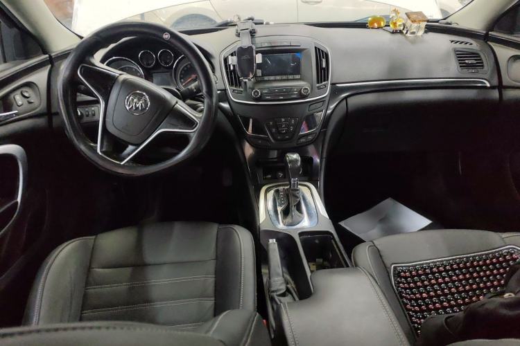 Used Buick Regal 2014 1.6T Fashionable Tech Edition Center Console