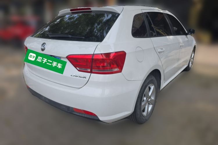 Used Volkswagen Gran Lavida 2013 1.6L Automatic Fashion Model Rear Right 45 Deg