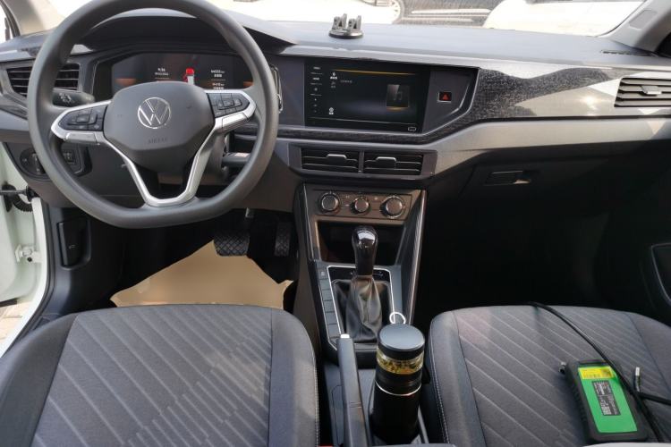 Used Volkswagen Lavida 2023 New Sharp 1.5L Automatic Excellent New Edition
