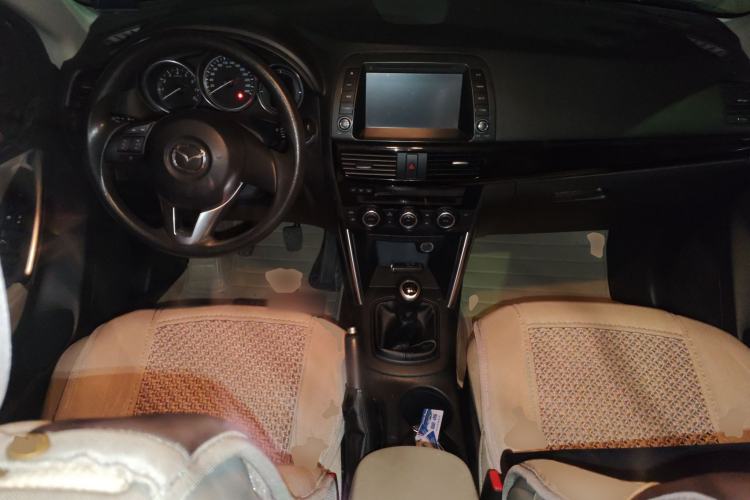 Used Mazda CX-5 2013 2.0L Manual Two-Wheel Drive Comfort Version Center Console