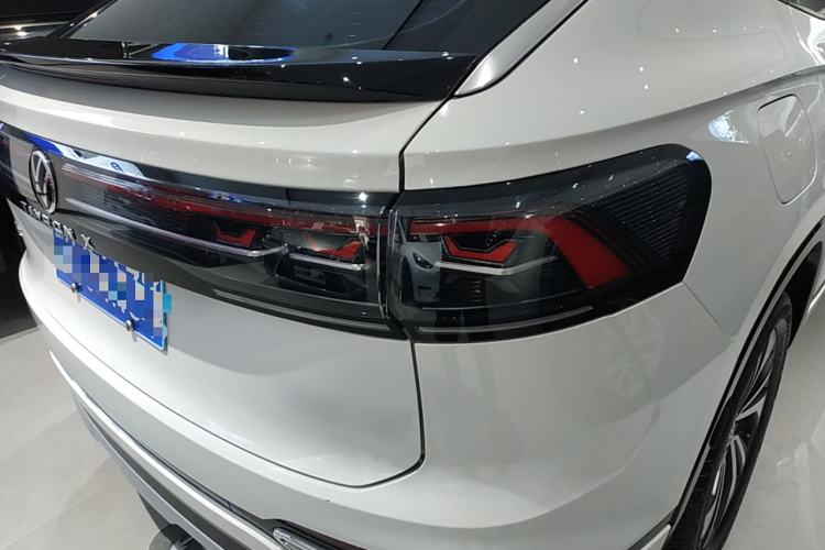 Used Volkswagen Tayron X 2023 330TSI Two-Wheel-Drive Prestige High-Energy Version Exterior 6