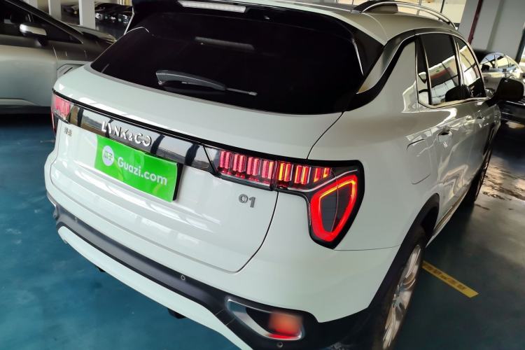 Used Lynk & Co 01 2017 2.0T Two-Wheel Drive Pro Edition
