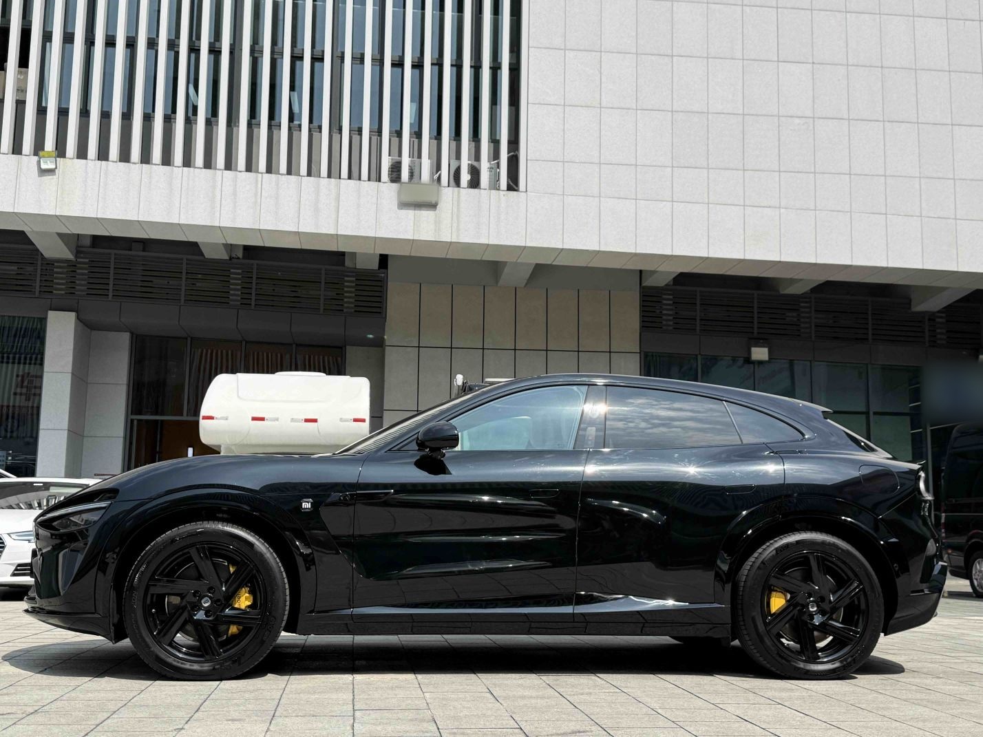 Xiaomi Auto YU7 2025 Ultra-Long Range Rear-Wheel Drive Version — снимка 15