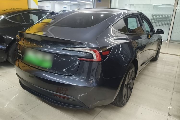 Used Tesla Model 3 2023 Rear-Wheel-Drive Version
